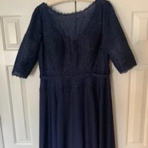 gown
